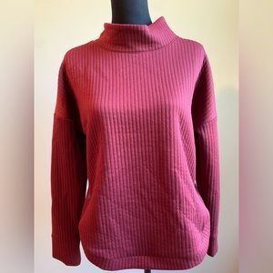 Gap Fit Maroon Top size small